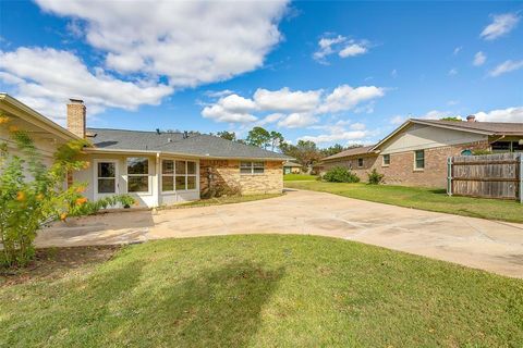 Tiny photo for 3412 Peachtree Lane, Pantego, TX 76013 (MLS # 21100875)