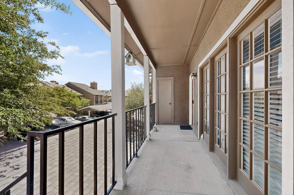 Cobblestone Square - Residential
