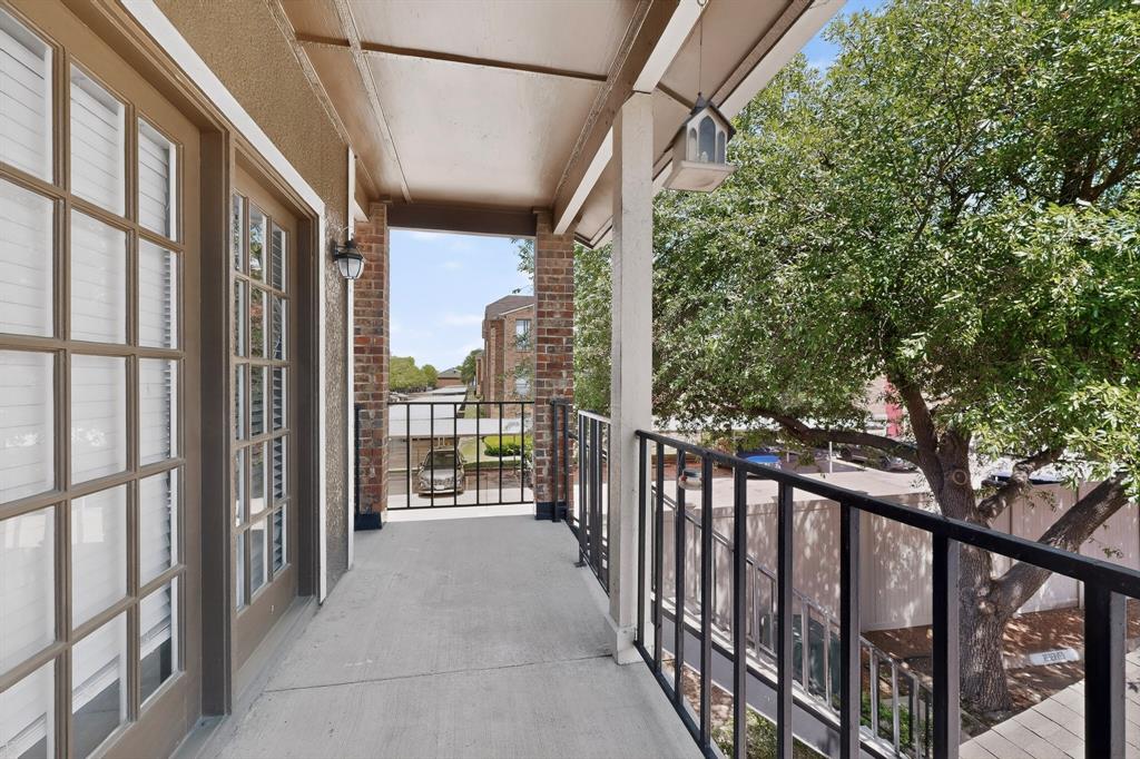 Cobblestone Square - Residential