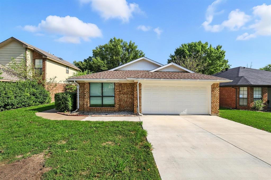 1544 Hunting Green Drive