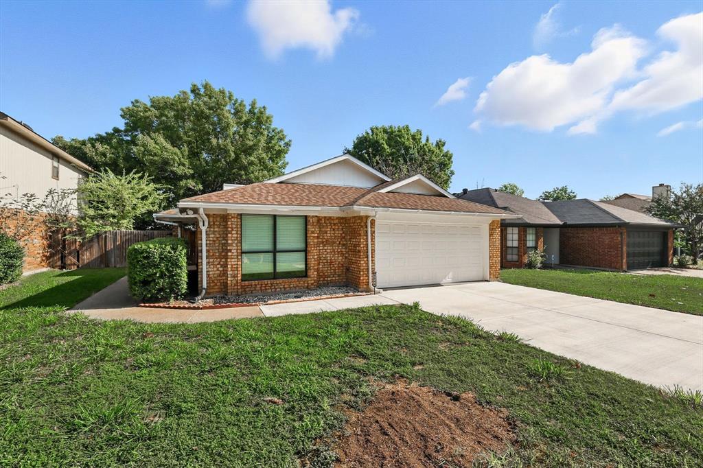 1544 Hunting Green Drive