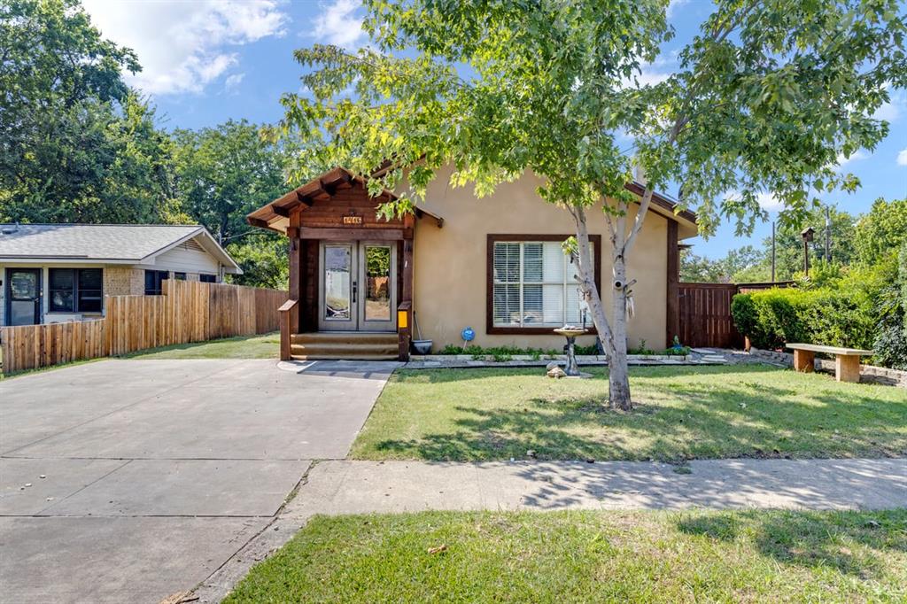 Photo 1 of 27 — 1416 N Cleveland Avenue, Sherman, TX 75090