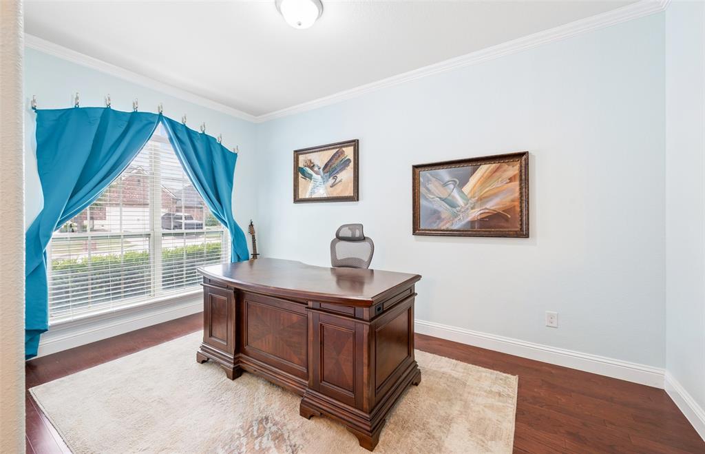 1374 Sandhurst Drive
