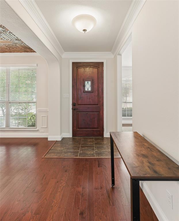 1374 Sandhurst Drive