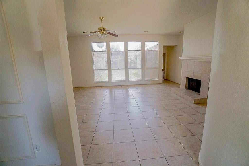 Photo of 624 Elm Falls Place, Mesquite, TX 75181 (MLS # 21373390)