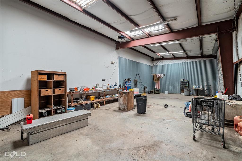 na - Commercial Sale