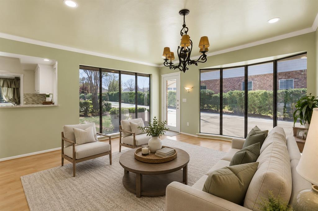 42 Santa Rosa Circle