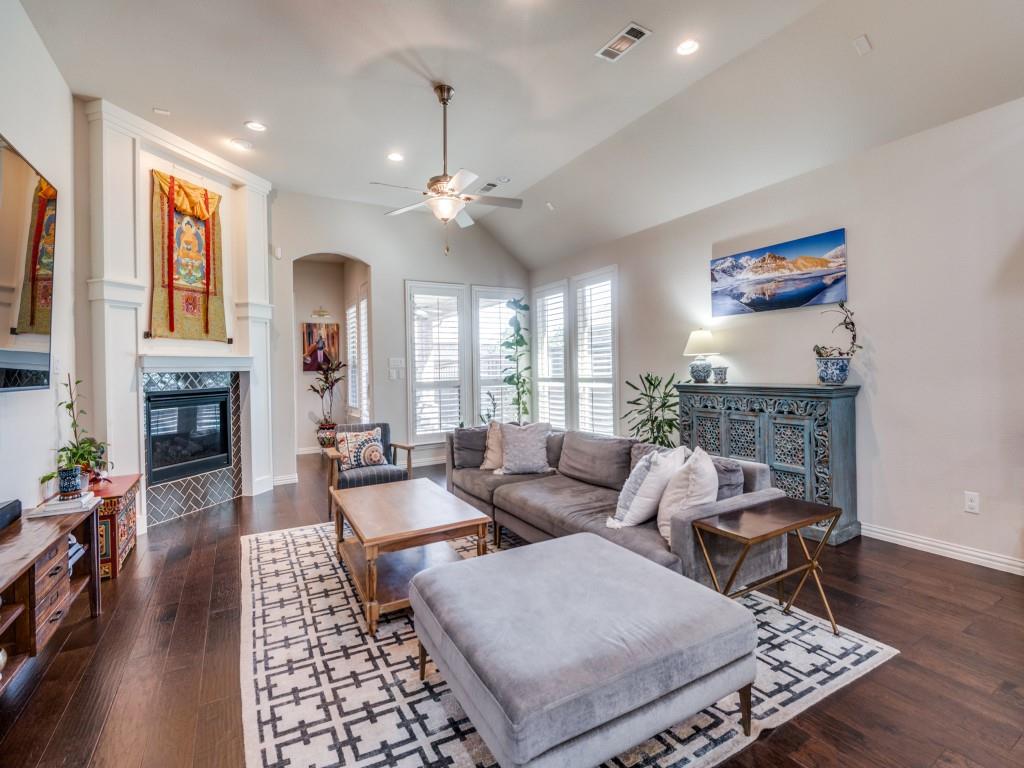 915 Enchanted Wood Drive