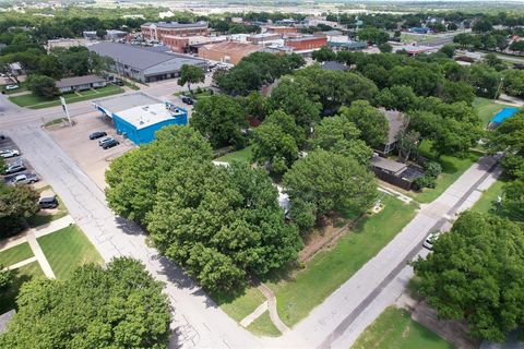 114 S 6th Street Midlothian TX 76065