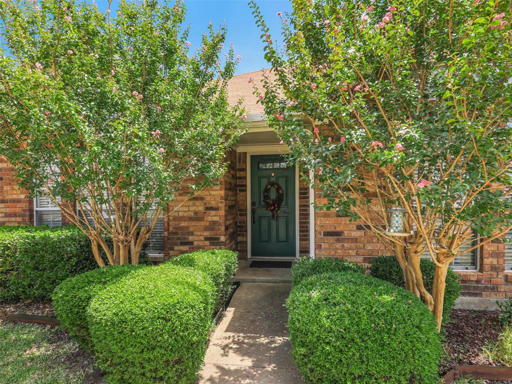 6114 Covington Drive