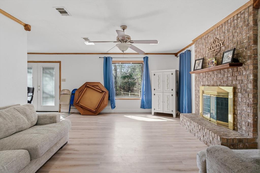 T HOWETH SUR, TR 8A - Residential