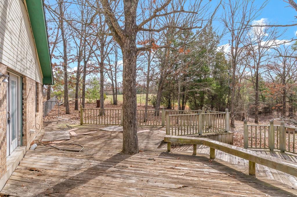 T HOWETH SUR, TR 8A - Residential