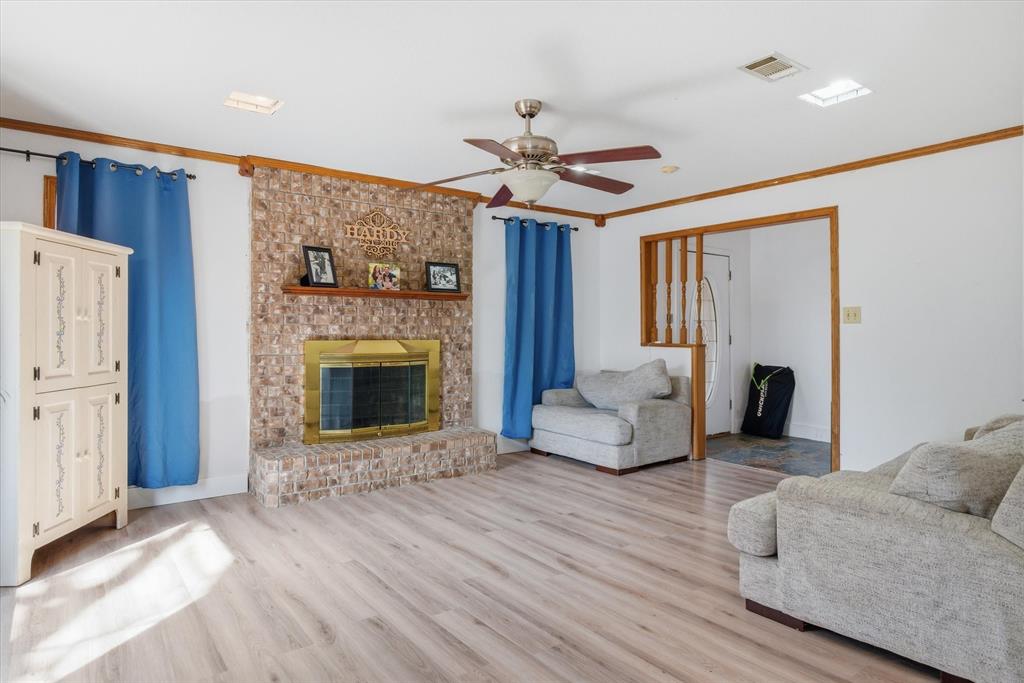 T HOWETH SUR, TR 8A - Residential