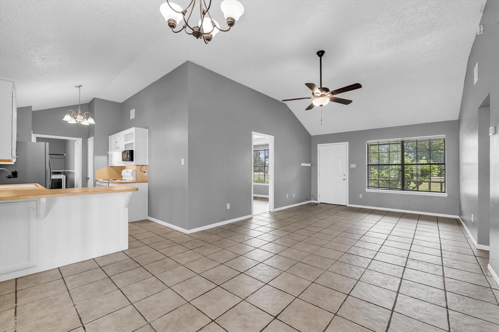 339 S Pleasant Hill Road