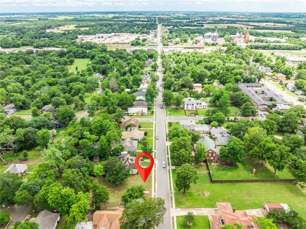 City of Paris - Land