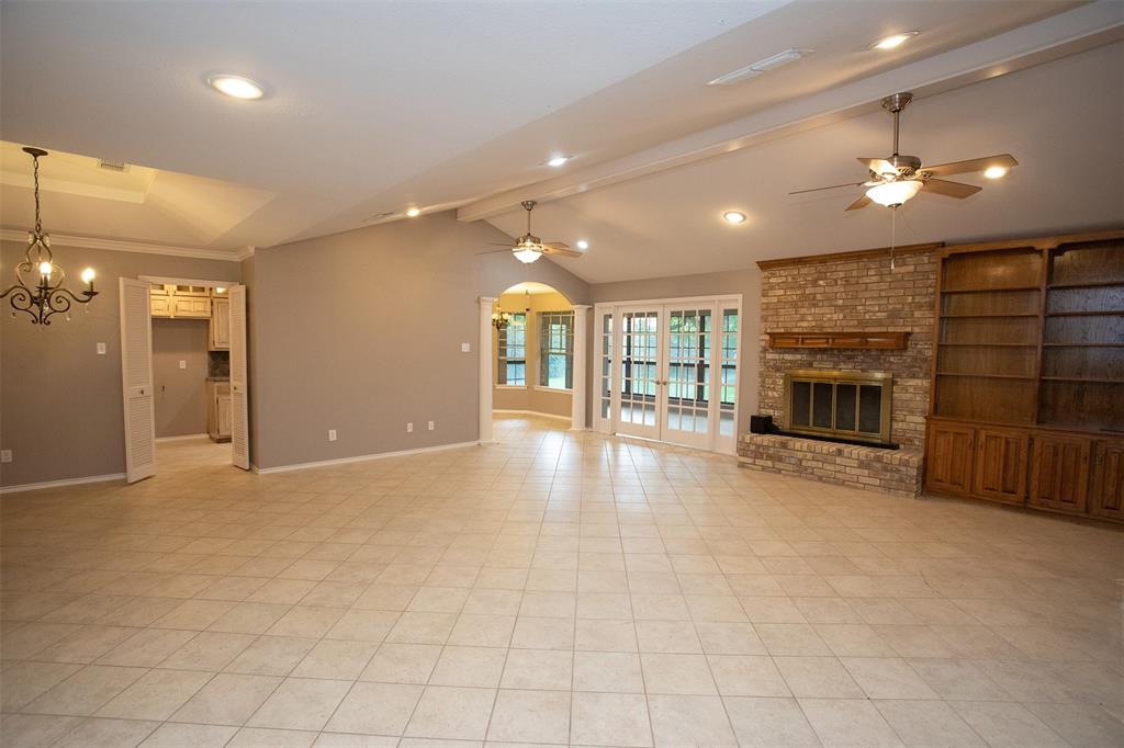 1305 Cliff Drive