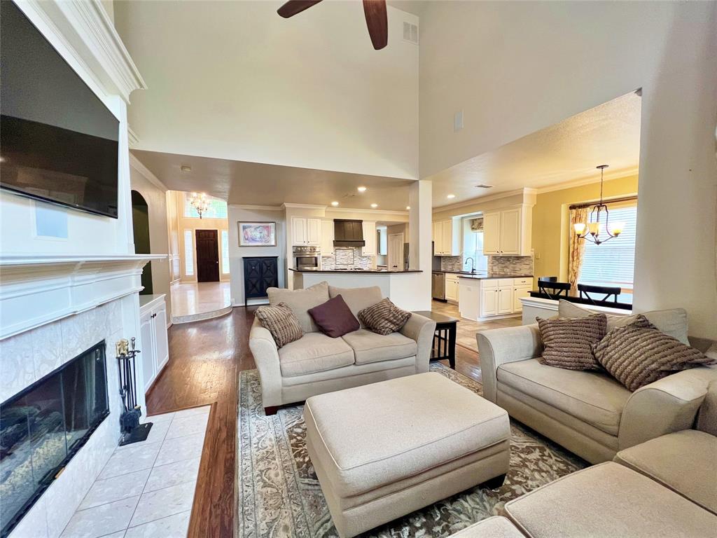 Highland Ridge IV - Residential Lease