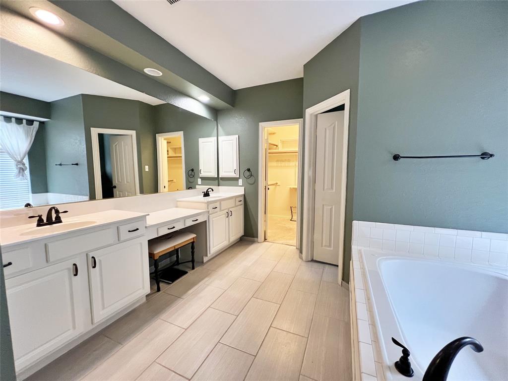 Highland Ridge IV - Residential Lease