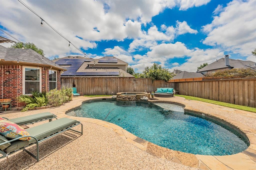 3620 Oakcrest Drive