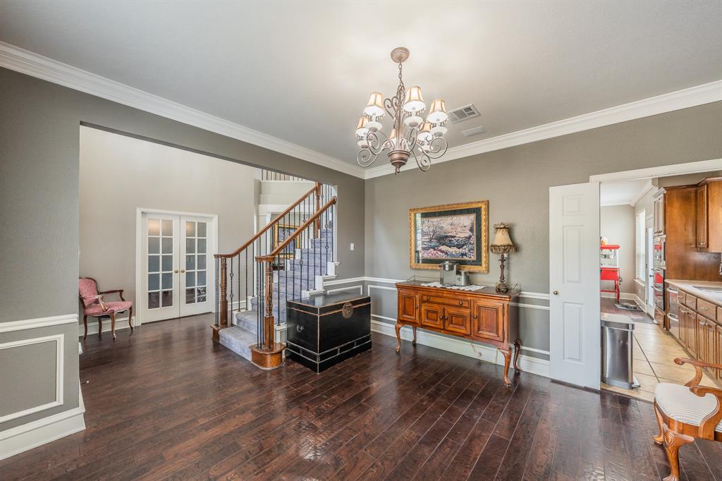3620 Oakcrest Drive