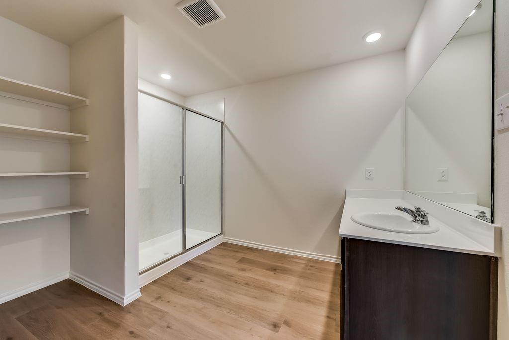 The Grove - Residential Lease