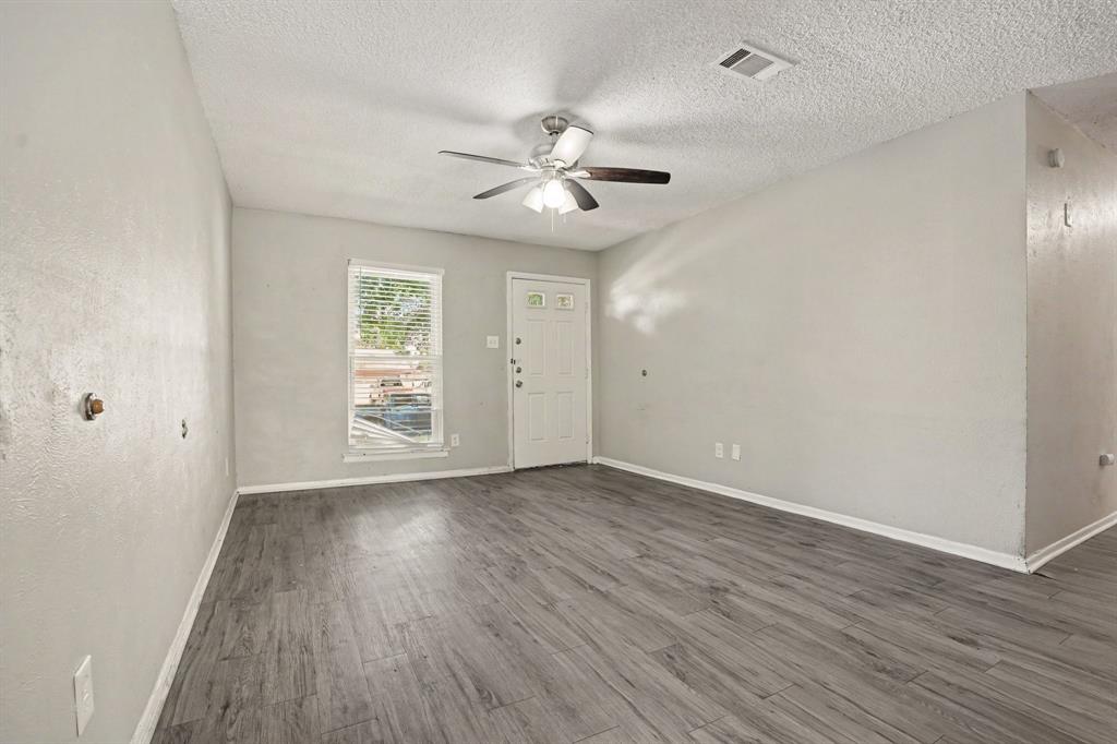 700 Prairie View Drive