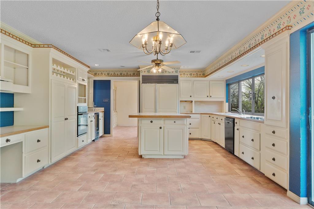 Windmill Hill - Residential