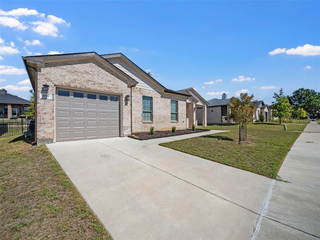 3712 Fireside Lane