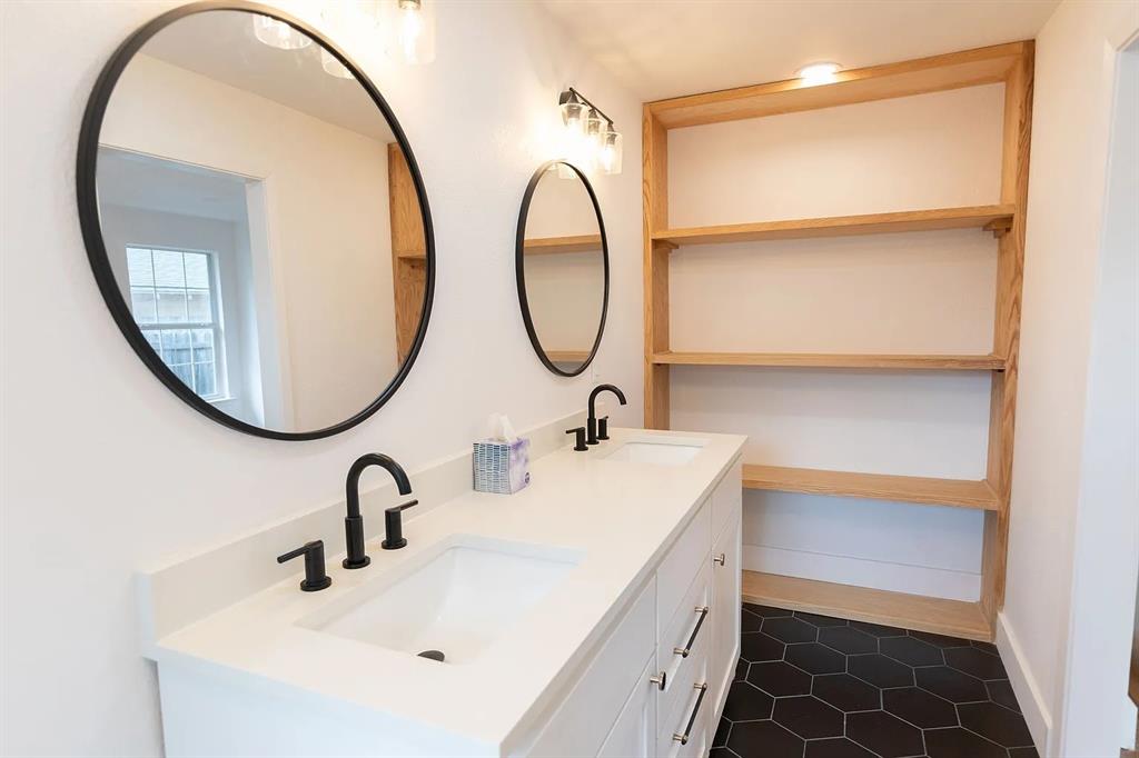 Elmwood - Residential Lease