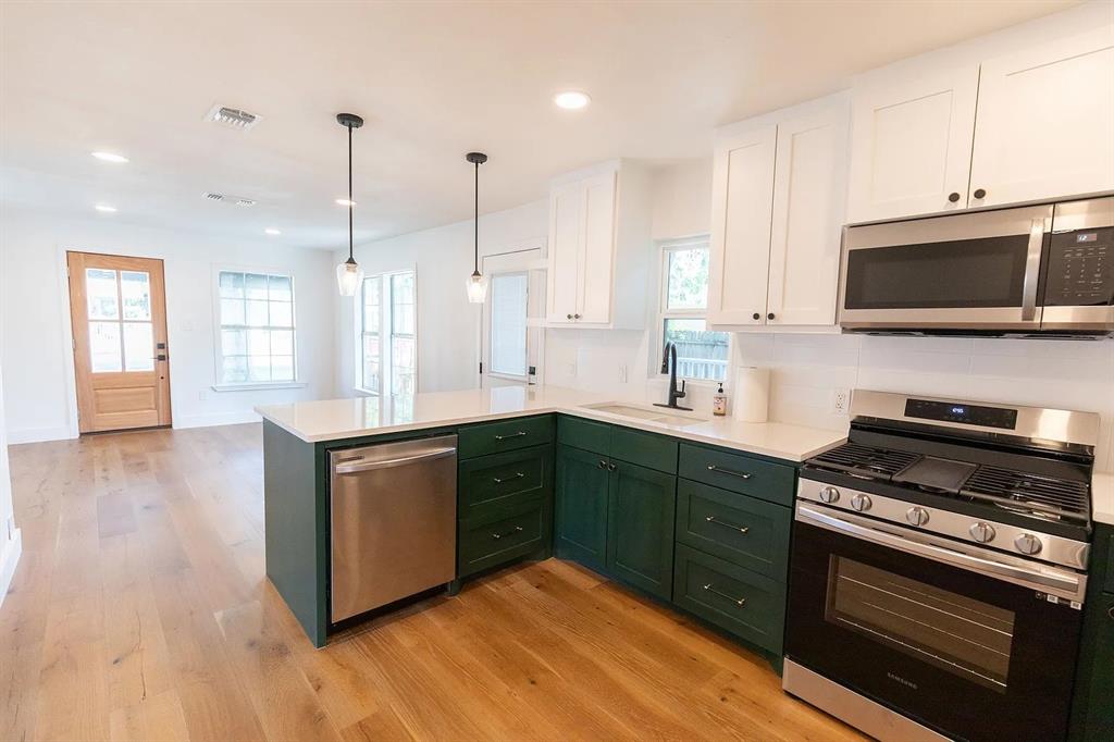 Elmwood - Residential Lease