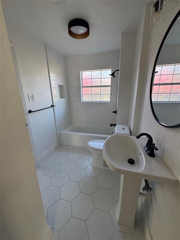 Elmwood - Residential Lease