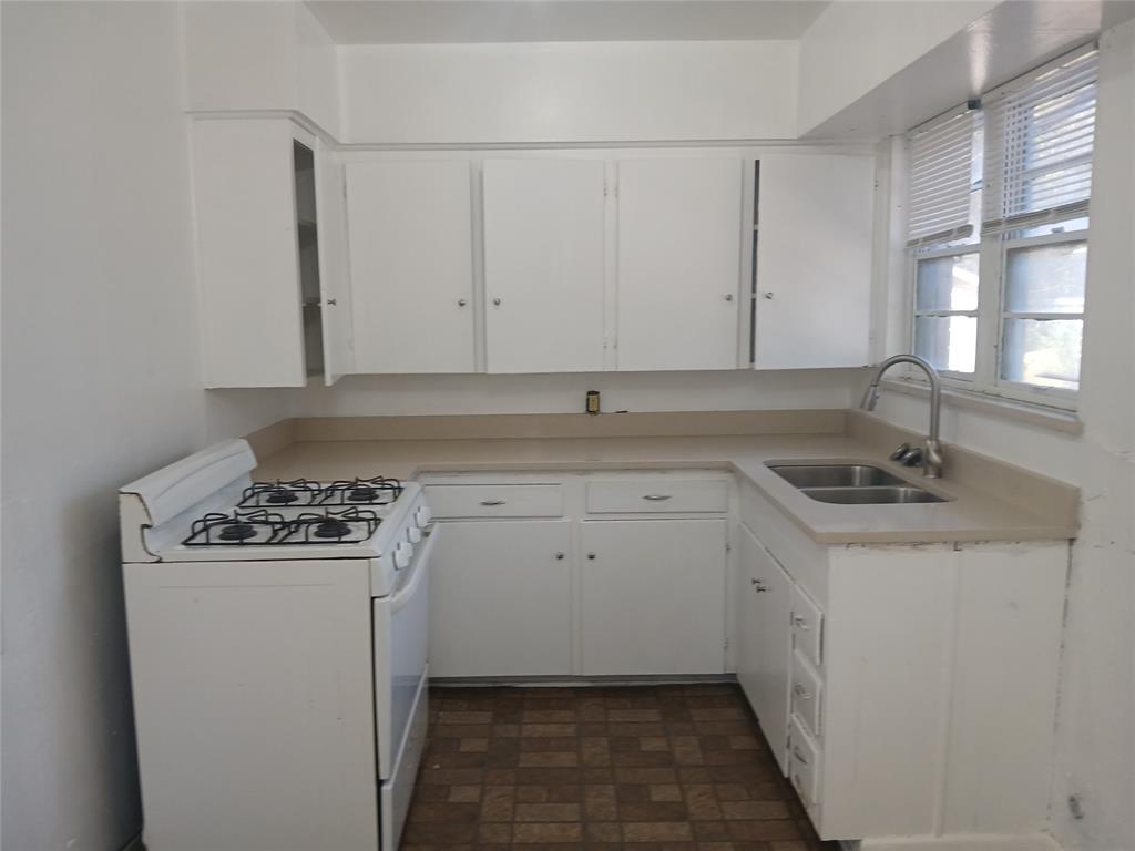 W D Wilson Sub - Residential Lease