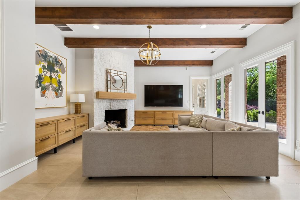 Preston Hollow - Residential