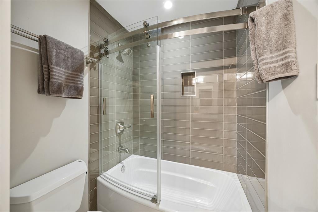 Prestonwood - Residential