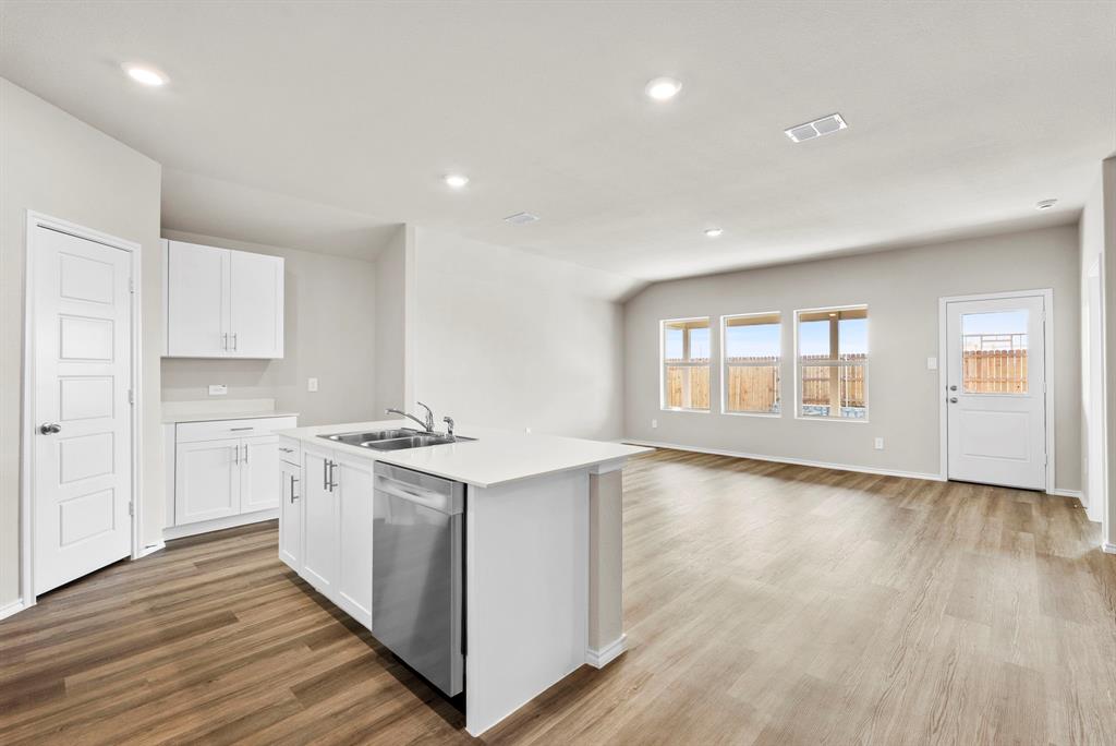 Sunnycreek - Residential