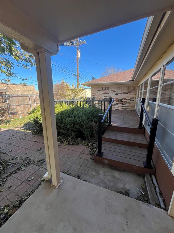 River Oaks - Residential Lease