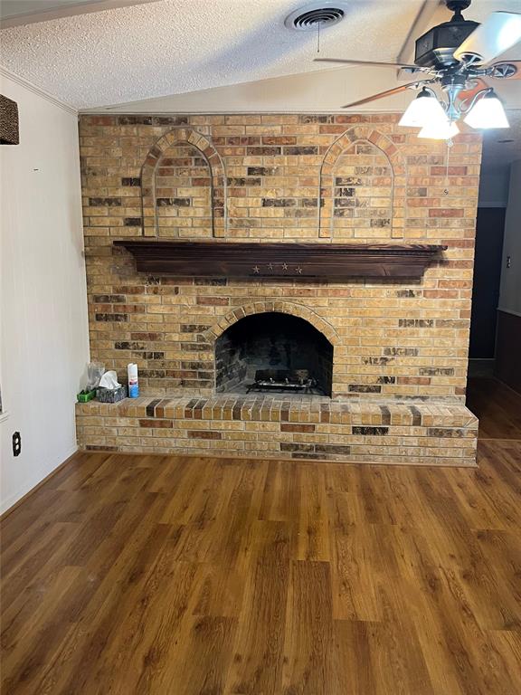 River Oaks - Residential Lease