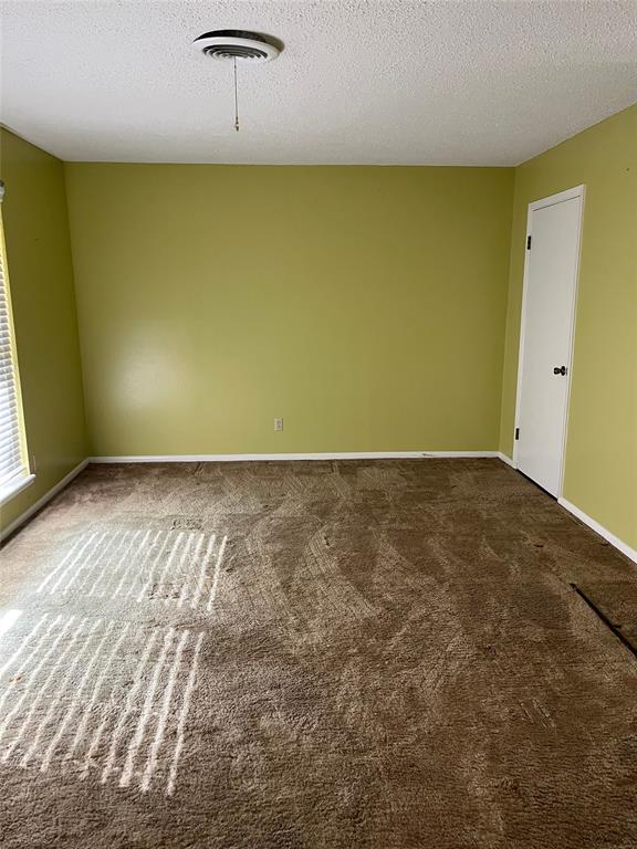 River Oaks - Residential Lease