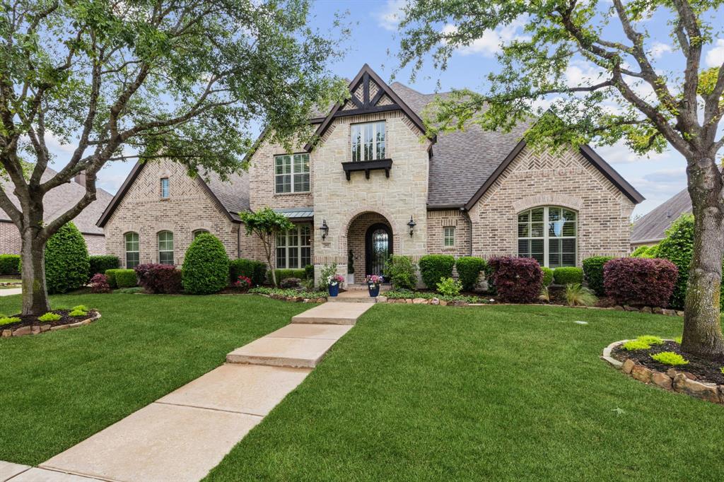 2801 Golden Meadow Court