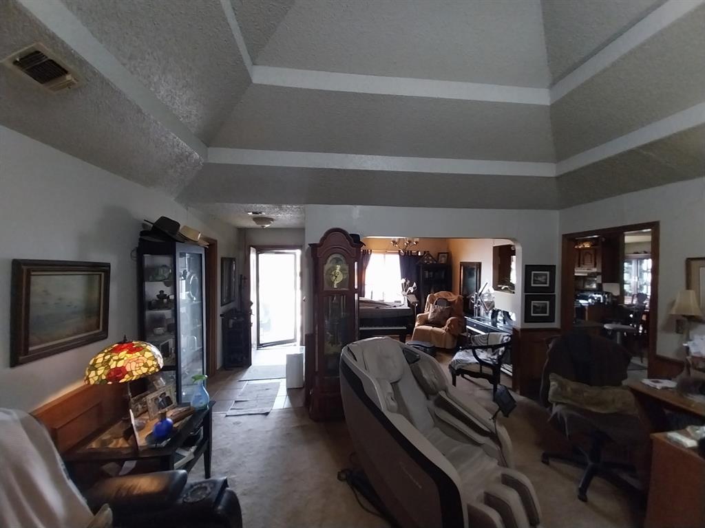 Twin Lakes - Residential