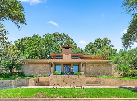 701 Woodland Hills Drive Tyler TX 75701