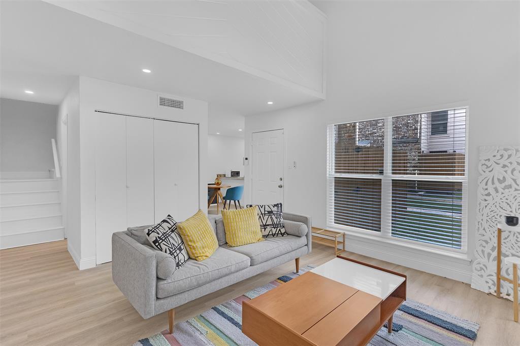 5516 Boca Raton Boulevard 321