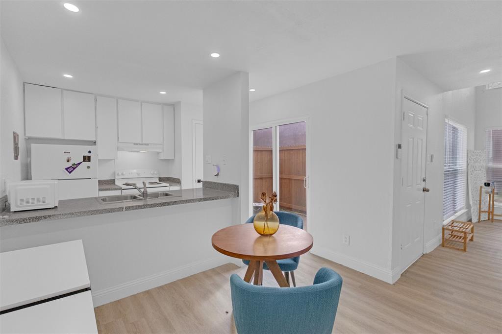 Woodhaven Condo - Residential