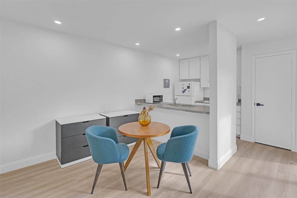 Woodhaven Condo - Residential