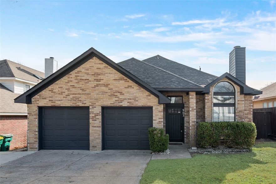 Newly remodeled one story 3 bedroom, 2 bath home with a high end touch in a quiet neighborhood. Tall cathedral ceilings and windows provides a spacious ambiance and natural light. Two wood burning fireplaces in the living area and master bedroom.
Many updates and upgrades includes: Popcorn ceiling removal throughout the house; replaced with matching texture. Fresh paint inside and out. New hard surface LVP flooring throughout that is pets and kids friendly. New spa like master bath featuring  frameless shower door and modern soaking tub. Recent kitchen and vanity cabinets with premium stone countertops and undermount sinks. New kitchen GE stainless-steel appliances. New ceiling fans, light fixtures, locksets and plumbing fixtures. New double wifi smart garage door openers. New 30 year roof. New complete water resistant exterior siding. Close to 200 acre Audobon Park and Hiking Trail, school, shopping, fine dining and major highways.