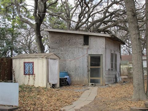 A home in Weatherford