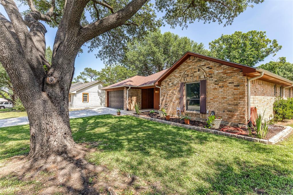 301 Shawnee Trail