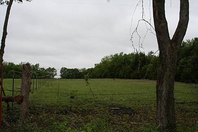 J T Hall Surv Abs 543 - Land