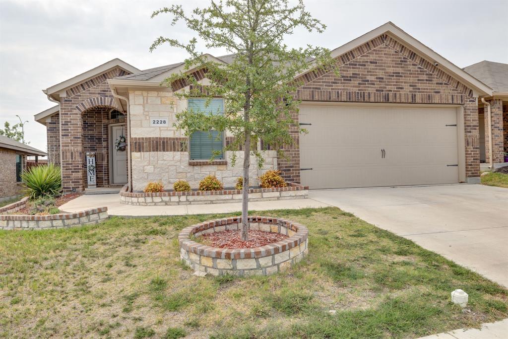 2228 Blythwood Trail