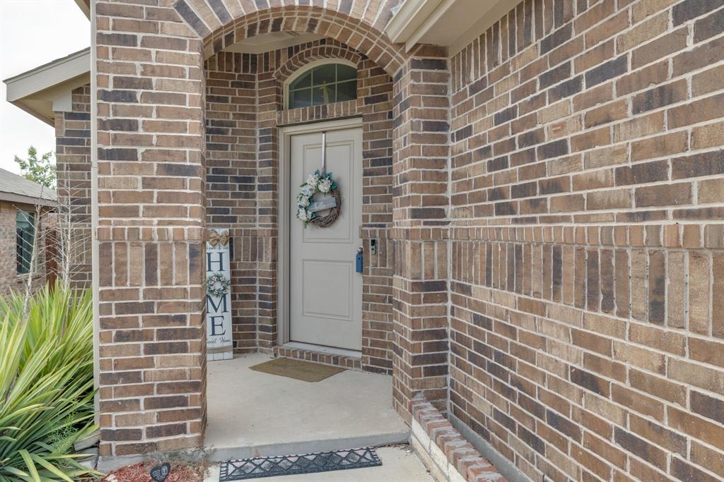 2228 Blythwood Trail